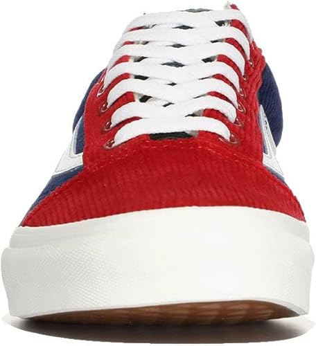 Vans Unisex Old Skool Sneaker-Front View