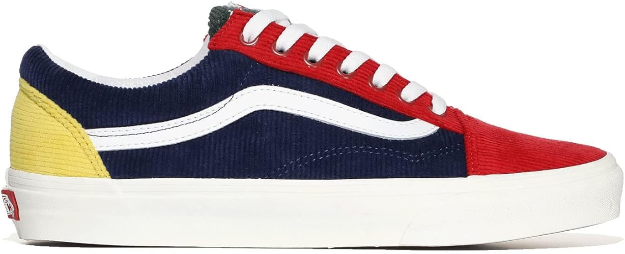 Vans Unisex Old Skool Sneaker-Right Side View